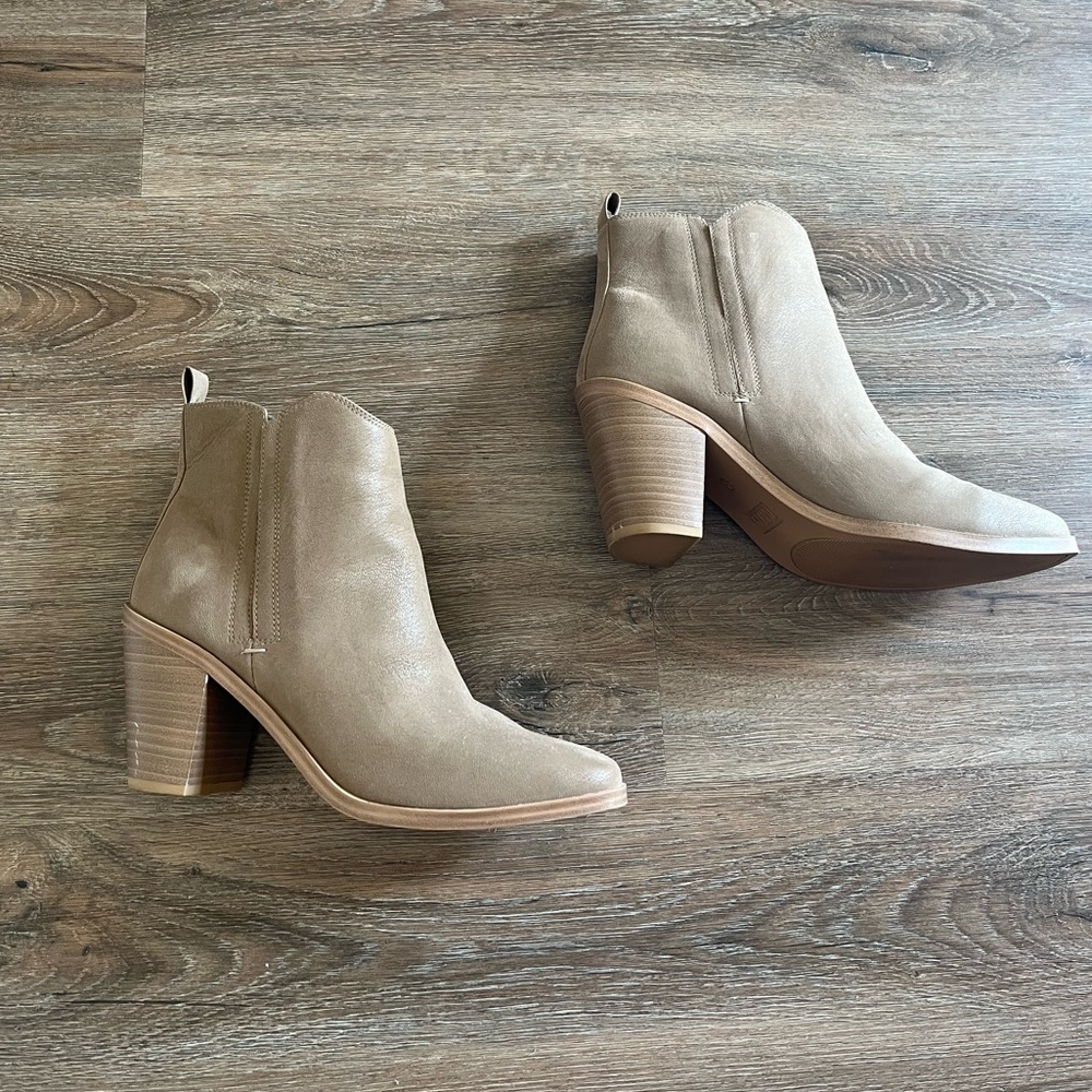 MIA Boots